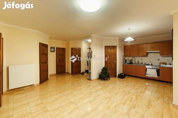 Szigethalomi 66 nm-es ház eladó