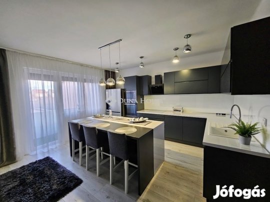 Szigethalomi eladó 200 nm-es ház