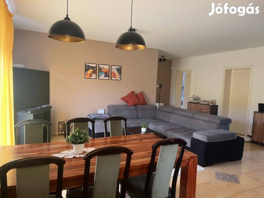 Szigetszentmiklós - kertkapcsolatos lakás