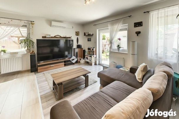 Szigetszentmiklósi 100 nm-es ház eladó