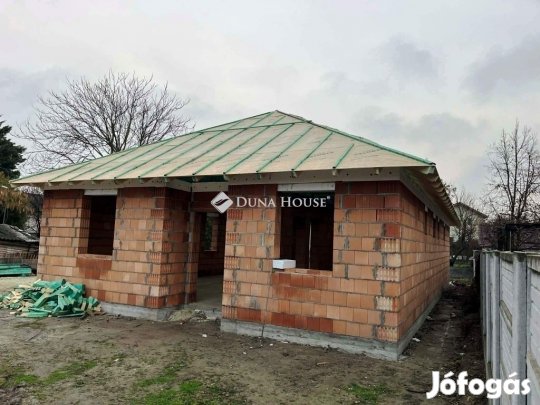 Szigetszentmiklósi 136 nm-es ház eladó