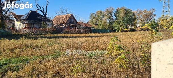 Szigetszentmiklósi 4103 nm-es telek eladó