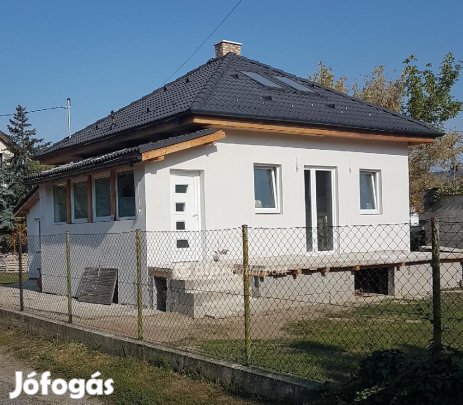 Szigetszentmiklósi eladó 115 nm-es ház