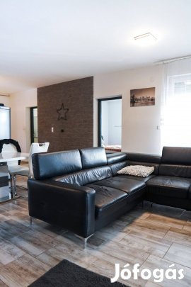 Szigetszentmiklóson 91nm-es ikerház