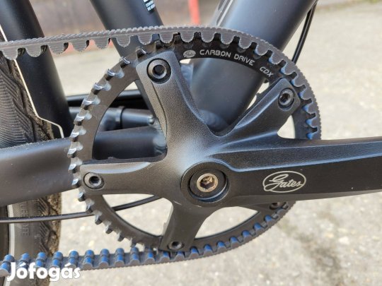 Szíjhajtásos Scott kerékpár eladó