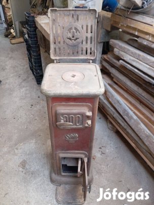 Szilárd tüzelésű kályha