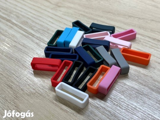 Szilikon óraszíj bújtató (18mm-es óraszíjhoz)