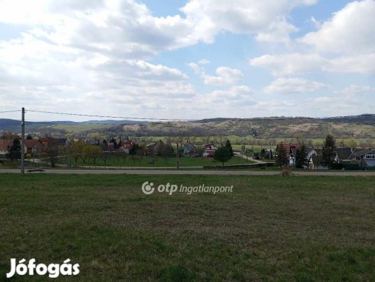 Szilvásváradi eladó 900 nm-es telek