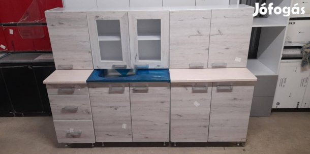 Szilvia Courtuna 2 konyhabútor mosogatótálcával Áruhitelre is