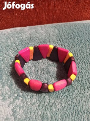 Színes fa karkötő sárga-lila-rózsaszín színekkel