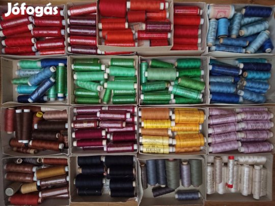 Színes géphímzők