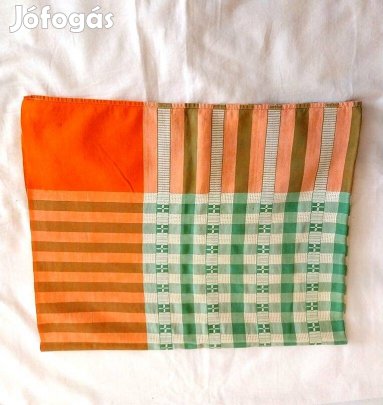 Szines kockás abrosz