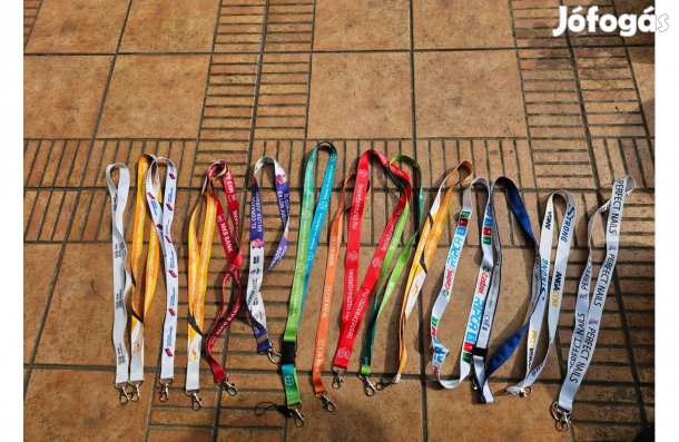 Színes nyakpánt kézilabda passztartó MKB nyakbaakasztó