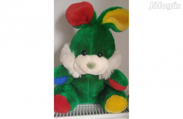 Színes plüss nyúl