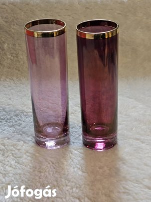 Színes üvegpoharak