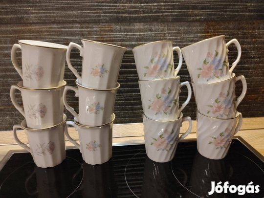 Színes virágos bögre készletek 6-6 db 6-6 ezer Ft