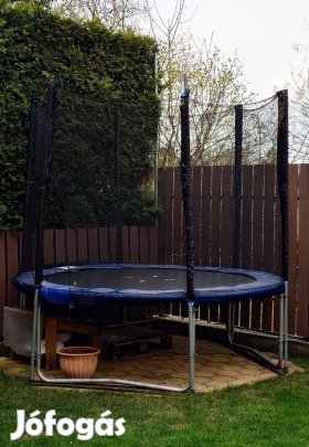 Szinte teljesen felújított Spartan 244cm-es trambulin