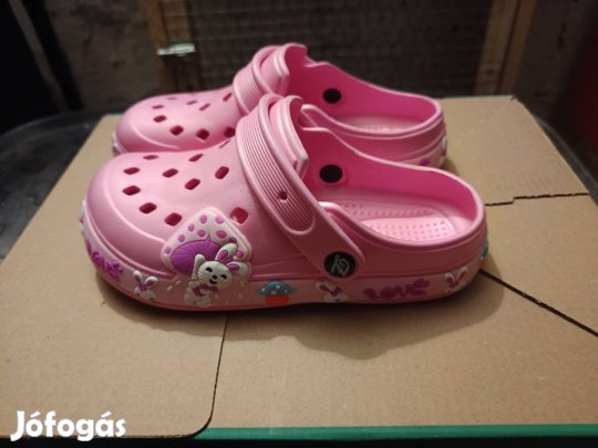 Szinte új 34-es Gyerek papucs eladó 