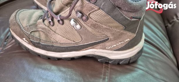 Szinte új Bakkancs eladó!