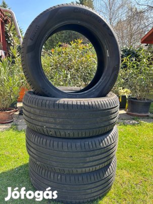 Szinte új Pirelli Cinturato P7 gumiabroncsok eladók!