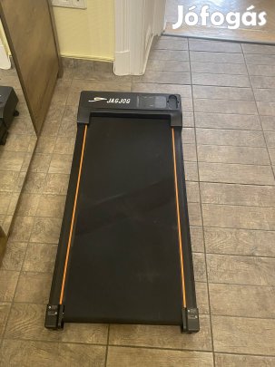 Szinte új futópad eladó