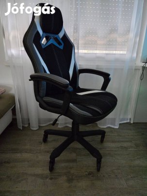 Szinte új gamerszék