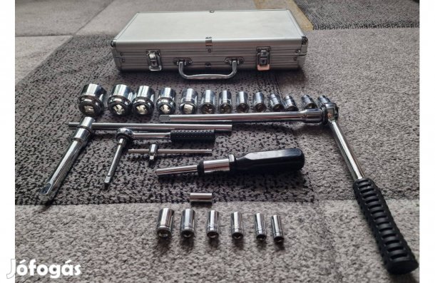 Szinte új krova / crova készlet, alukofferral eladó