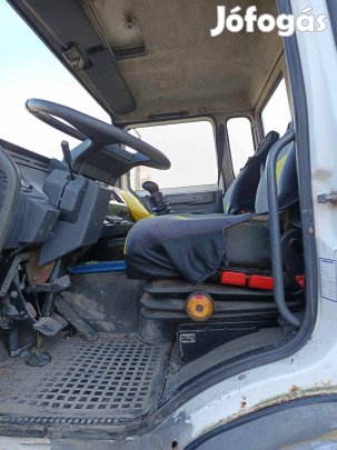 Szisztok eladó használt renault teherautó