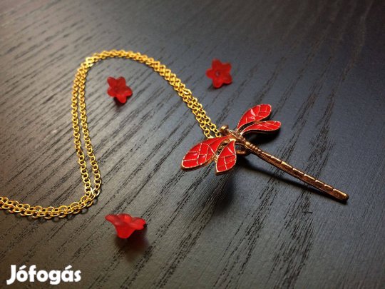 Szitakötő medálos arany színű nyaklánc