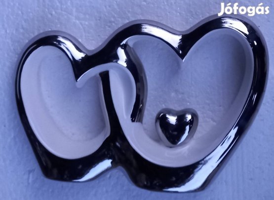 Szív alakú dísz, lakberendezési kiegészítő