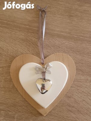 Szív alakú fali akasztós lakásdekoráció