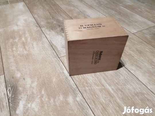 Szivarosdobozok (Cohiba, H.Upmann, Romeo Y Julieta)