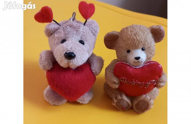 Szivecskés macik párban (kerámia+plüss, kulcstartó), Valentin napra is
