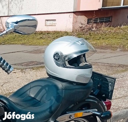 Szkafander bukósisak 56-os méretű jó állapotban