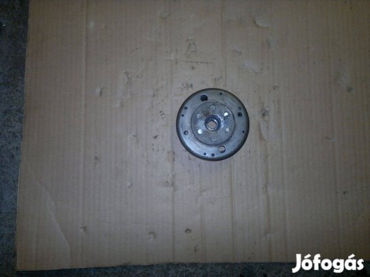 Szlovén moricz gyujtás lendkerék