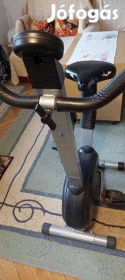 Szoba kerékpár (bicikli)