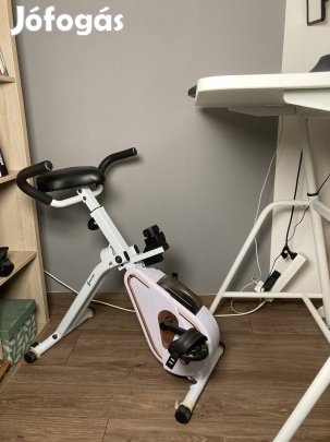Szobabicikli munkaállomáshoz