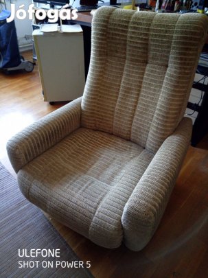 Szobai fotelek eladóak ! Nagyon szép állapotúak !