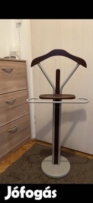 Szobainas-ruhatartó