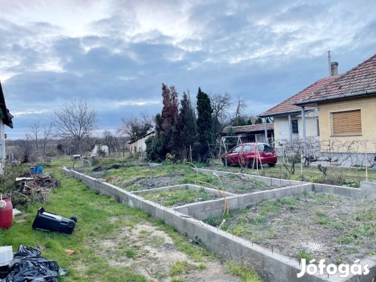 Sződi eladó telek