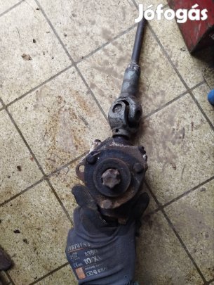 Szög hajtás eladó 