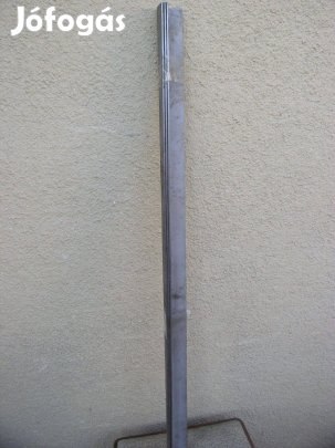 Szögacél saválló