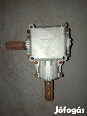 Szöghajtómű kishaszonjármű alkatrész 