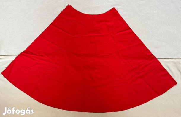 Szoknya kiszabott, varrásra vár piros