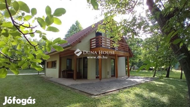 Szóládi 91 nm-es ház eladó