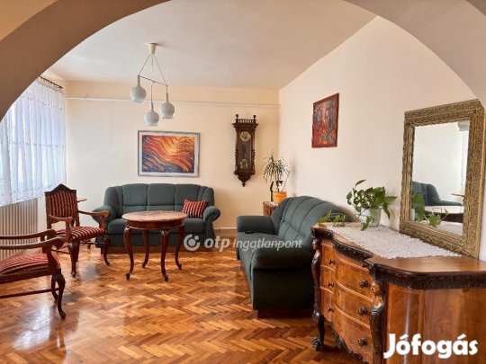 Szolnoki 120 nm-es ház eladó