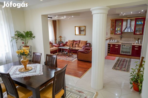 Szolnoki eladó tégla társasházi lakás