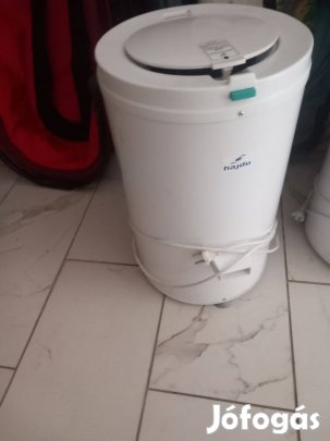 Szolnokon EladÓ Cetrifuga Ujfajta Újszerű Állapotú!