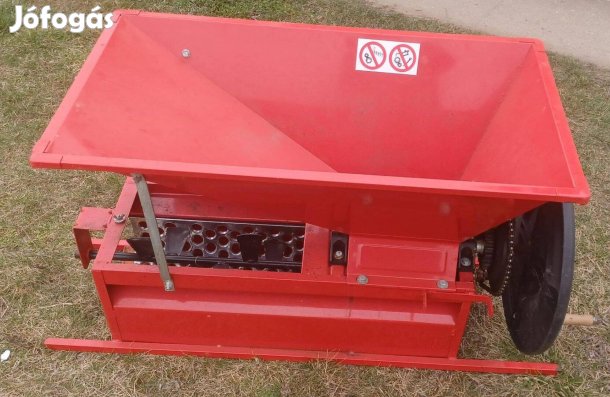 Szőlő daráló és szemező