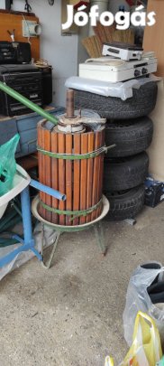 Szőlő prés eladó